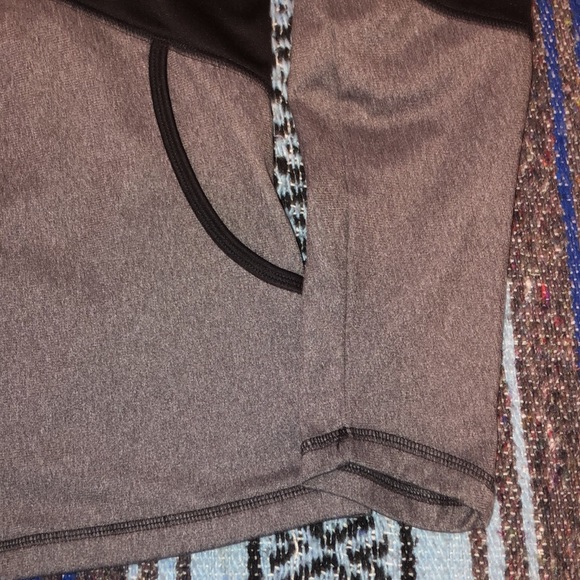 The North Face Full Zip Womens Jacket - Picture 3 of 9